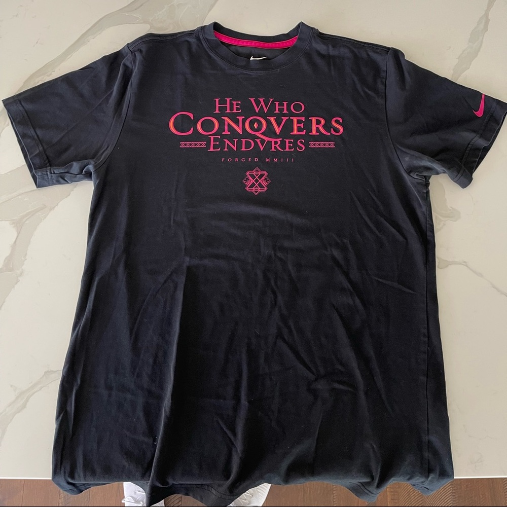 Nike Lebron T